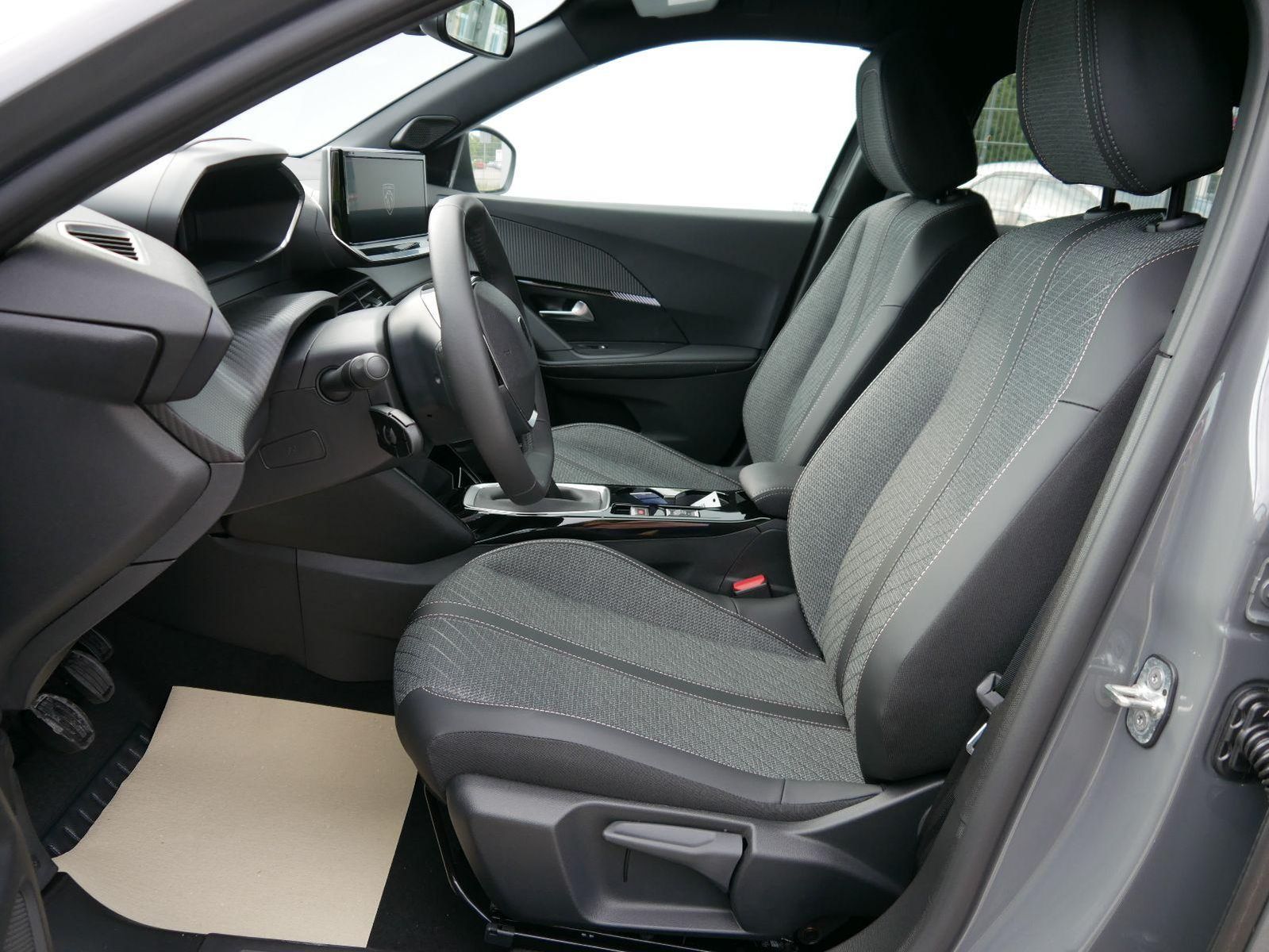 Peugeot 2008 - Bild 10