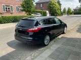 Ford Focus 2,0TDCi 103kW DPF Titanium Turnier Tit... - Ford Focus aus 2012 mit Diesel-Antrieb: Kombi