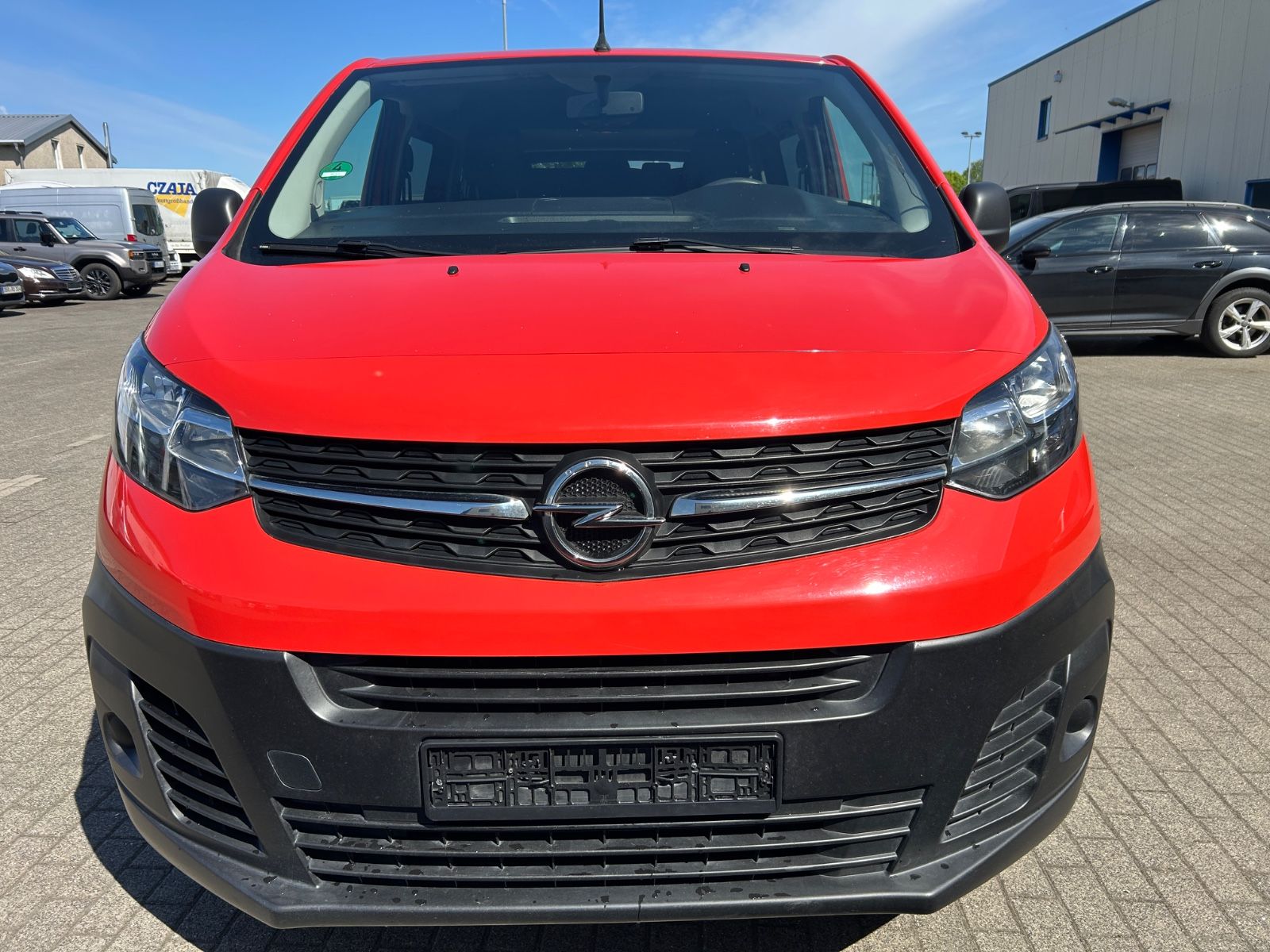 Opel Vivaro Kombi M 8 Sitze Standheizung L2 HU neu imagem 3
