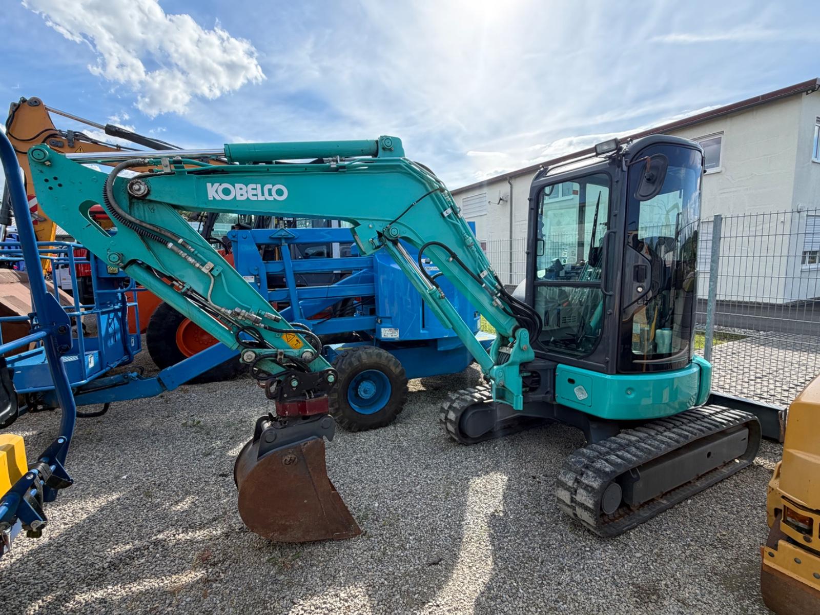 Kobelco SK 35 SR(Holp Rototop)