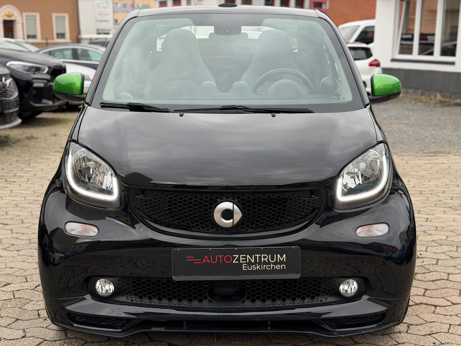 Smart ForTwo fortwo cabrio greenflash Brabus Paket