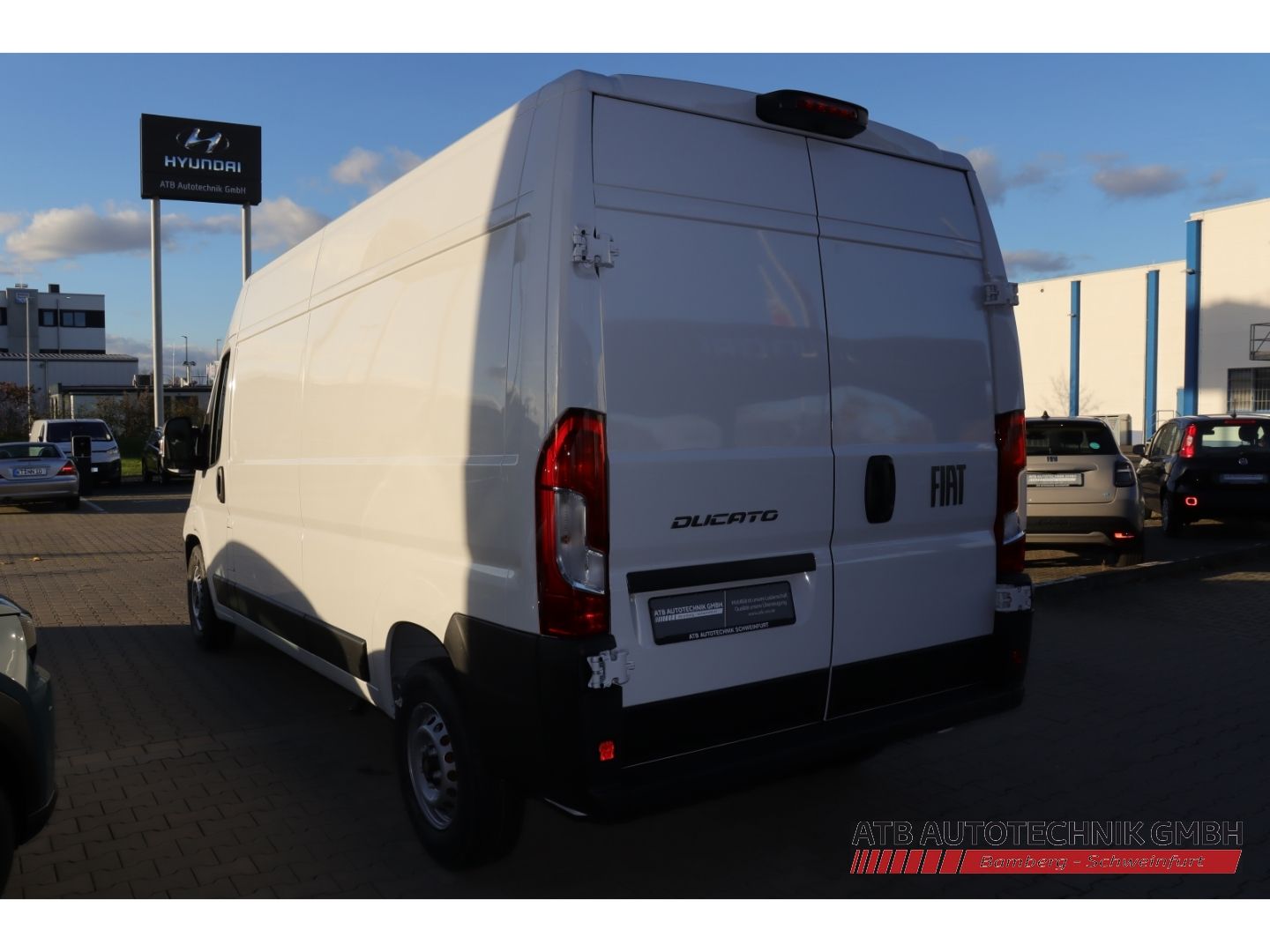 Fahrzeugabbildung Fiat Ducato serie-2 L3H2 Hochdach 2.2l Multijet3 8-AT