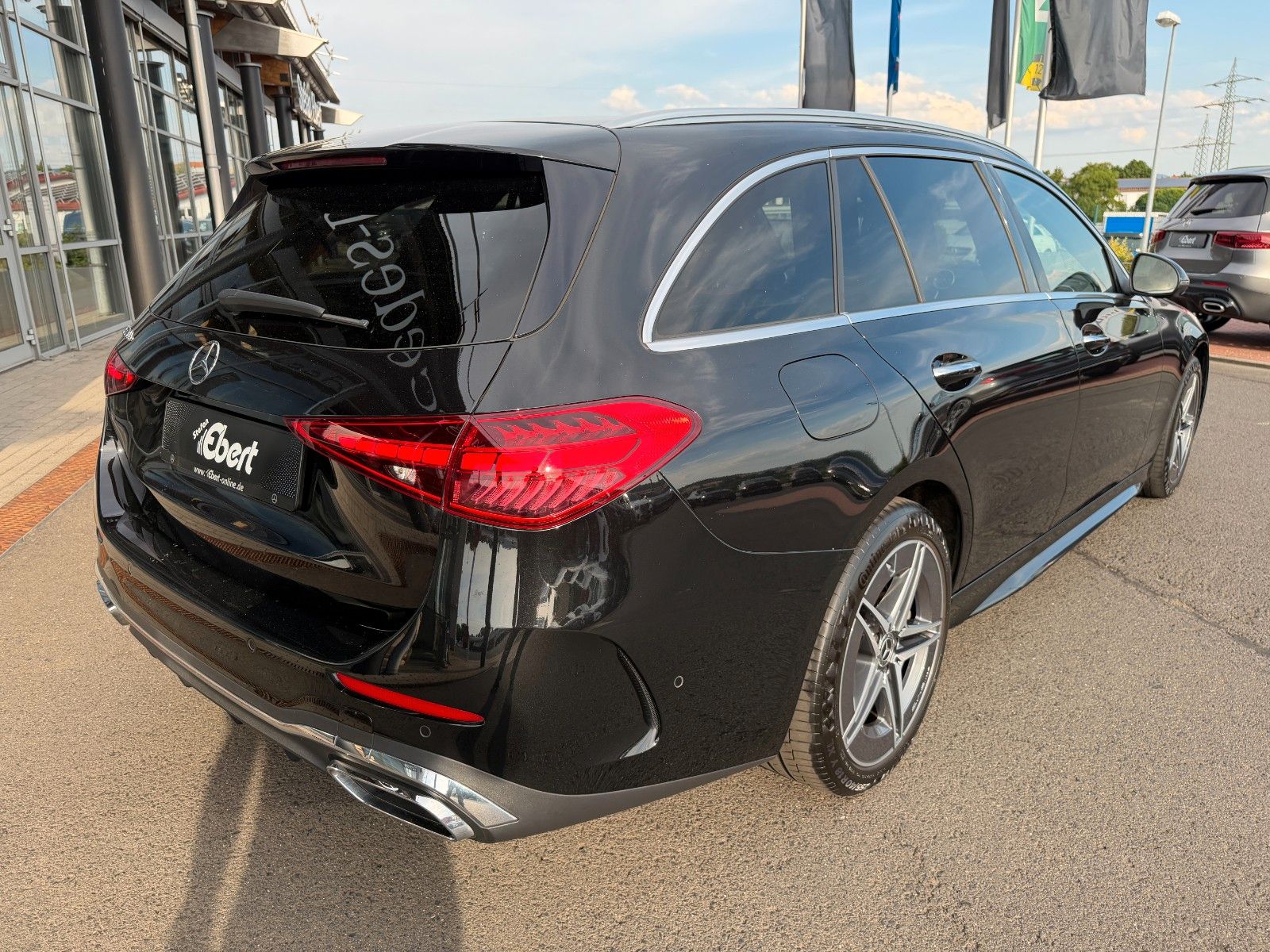 Fahrzeugabbildung Mercedes-Benz C 300 T e AMG HUD+AHK+360°+Digital+Memory+LenkAs