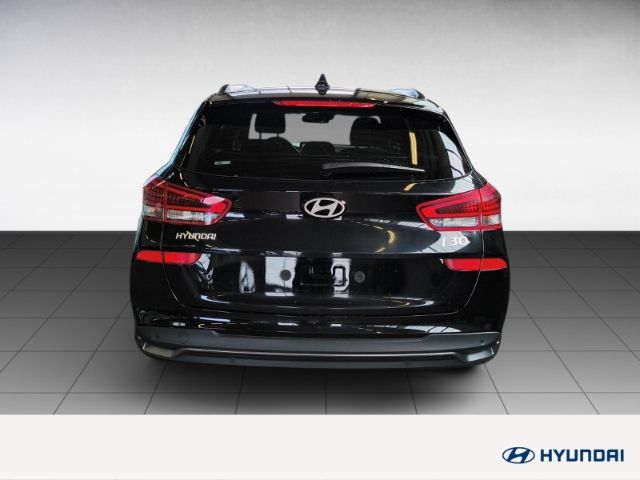 Fahrzeugabbildung Hyundai i30 FL Kombi (MY25) 1.0 T-GDI (100 PS) Advantage