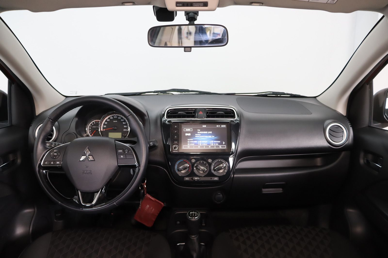 Fahrzeugabbildung Mitsubishi Space Star 1.2i Top * 1. Hand *