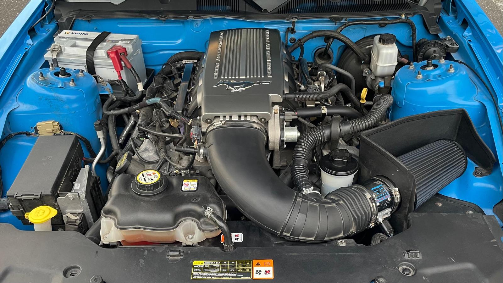Ford Mustang GT Premium V8 mit Panoramaglasdach