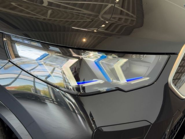 BMW iX2 - Bild 6