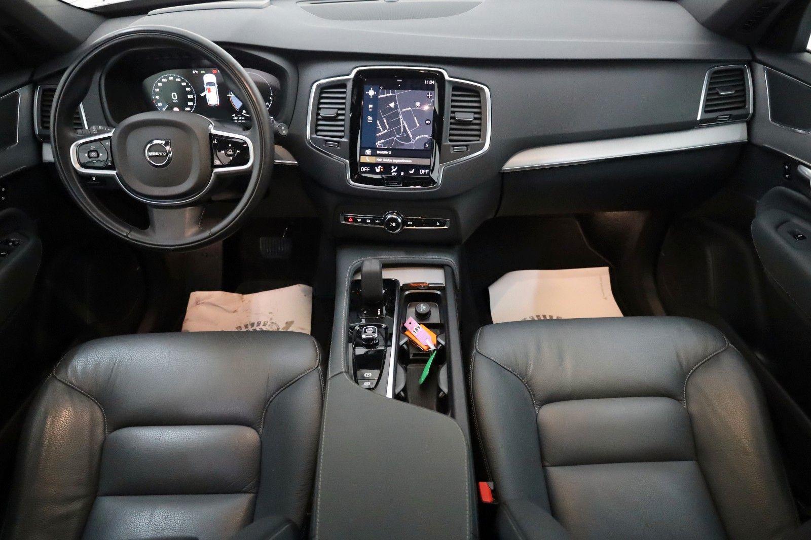 Fahrzeugabbildung Volvo XC90 T8 Inscription Expr.,Navi,360Kam,HUD,7Sitze