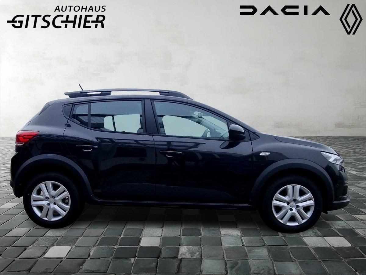Fahrzeugabbildung Dacia Sandero Stepway Expression TCe 90