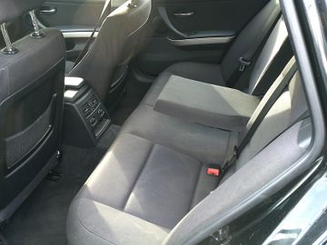 BMW 320 - 11