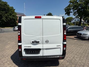 Opel Vivaro - 10