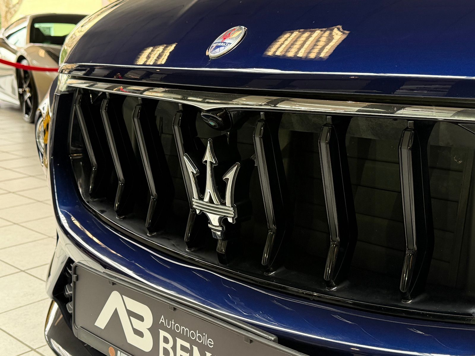 Fahrzeugabbildung Maserati Levante Diesel/GRANSPORT/LED/360°/MEMORY