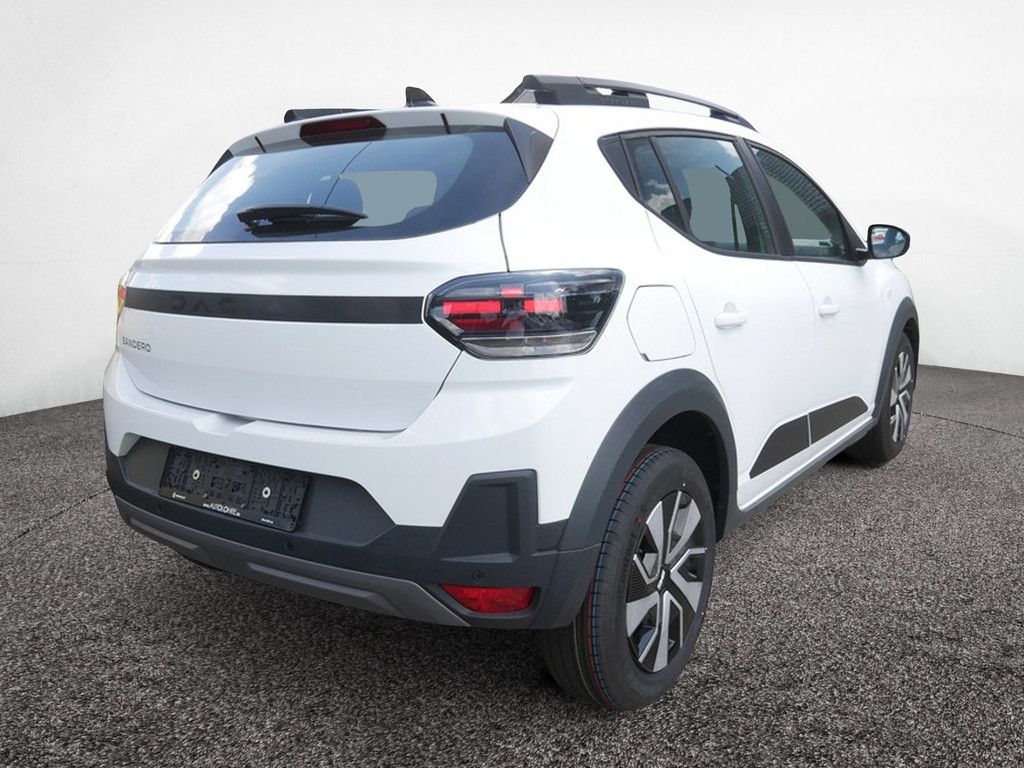 Fahrzeugabbildung Dacia Sandero Stepway Expression TCe 110