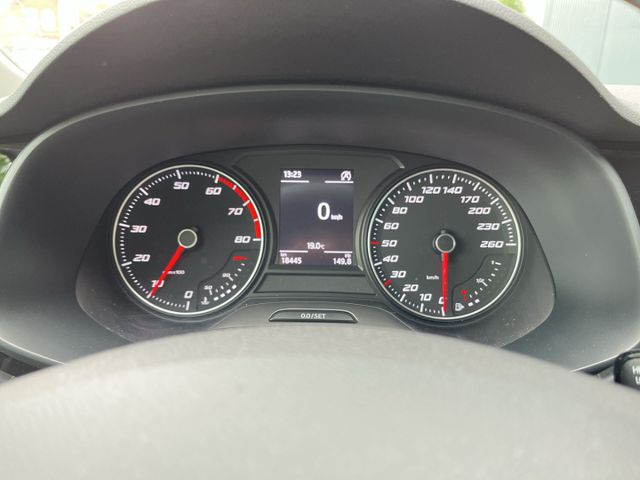 Leon FR 1.5 TSI LED SHZ KLIMA KAMERA KURVENLICHT