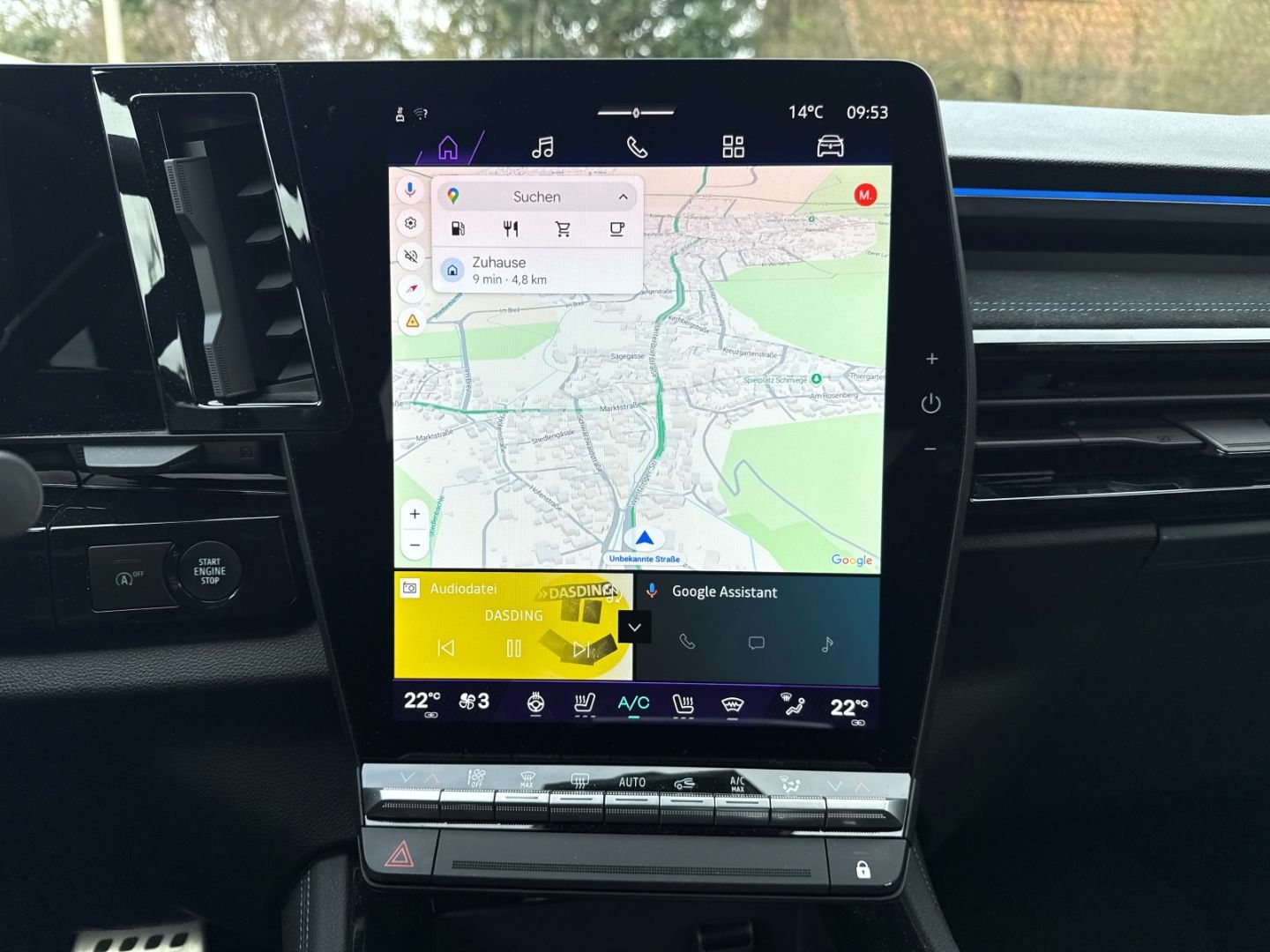 Fahrzeugabbildung Renault Austral Esprit Alpine HUD Panorama Navi Digitale
