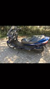 Suzuki Burgman 200 - SUZUKI BURGMAN 200