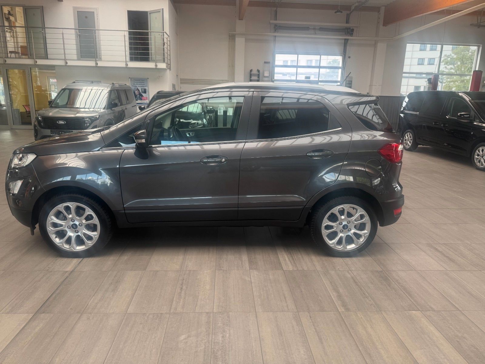 Fahrzeugabbildung Ford Eco Sport Titanium Anhängezugvorrichtung