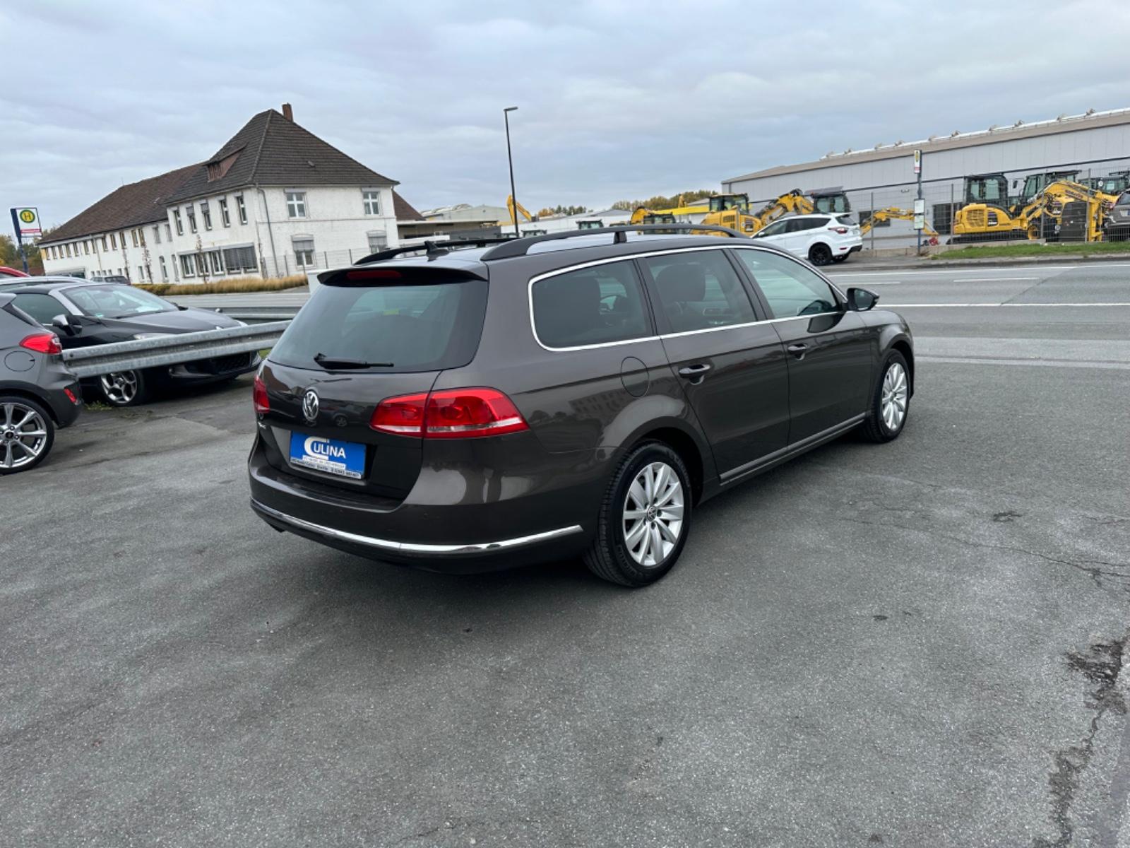 Volkswagen Passat 2012 — photo 9