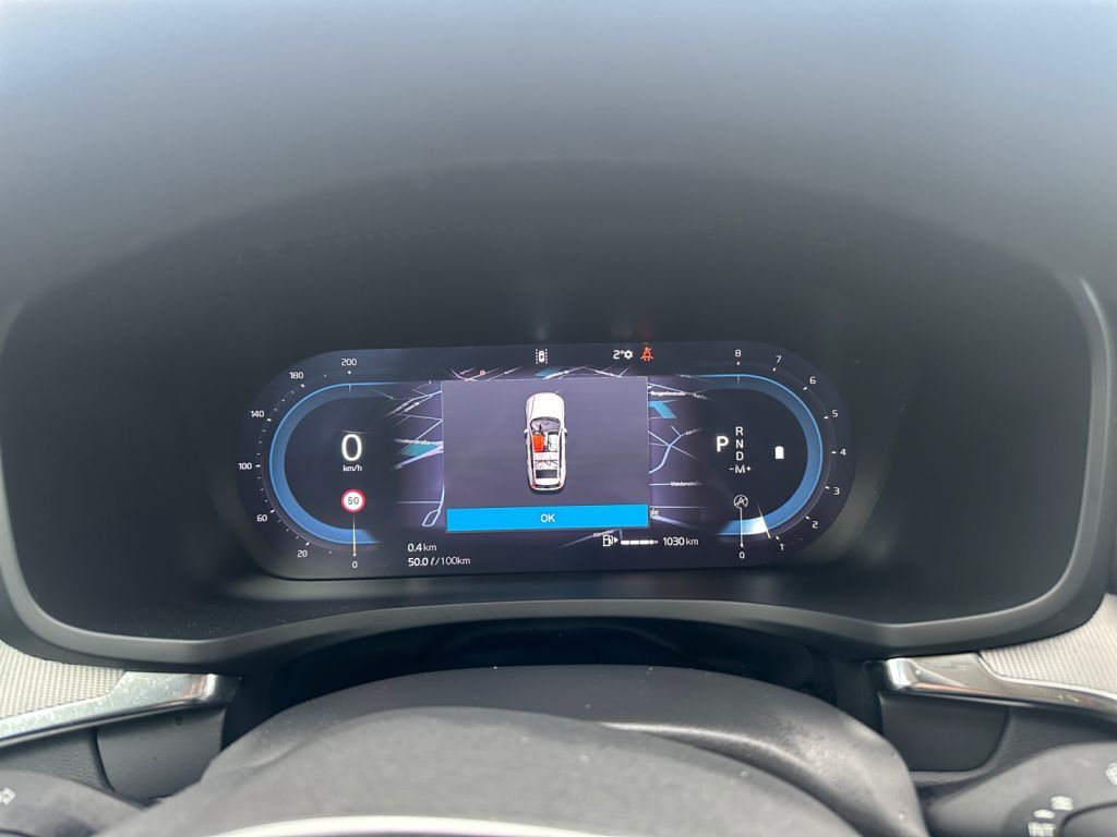 VOLVO V60 B4 B DKG Plus Dark 360° Frontscheibenheizung VOLVO V60 B4 B DKG Plus Dark 360° Frontscheibenheizung