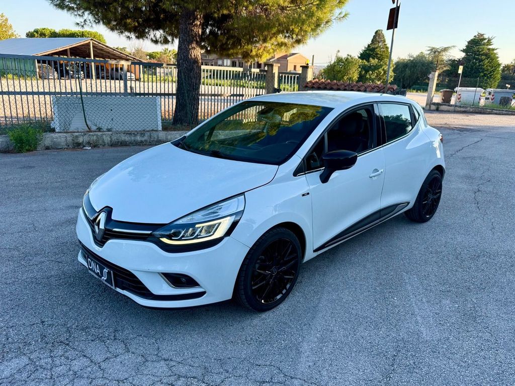 Image of Renault Clio