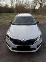 Skoda Octavia 2.0 TSI DSG RS Combi RS - Skoda Octavia in Bochum