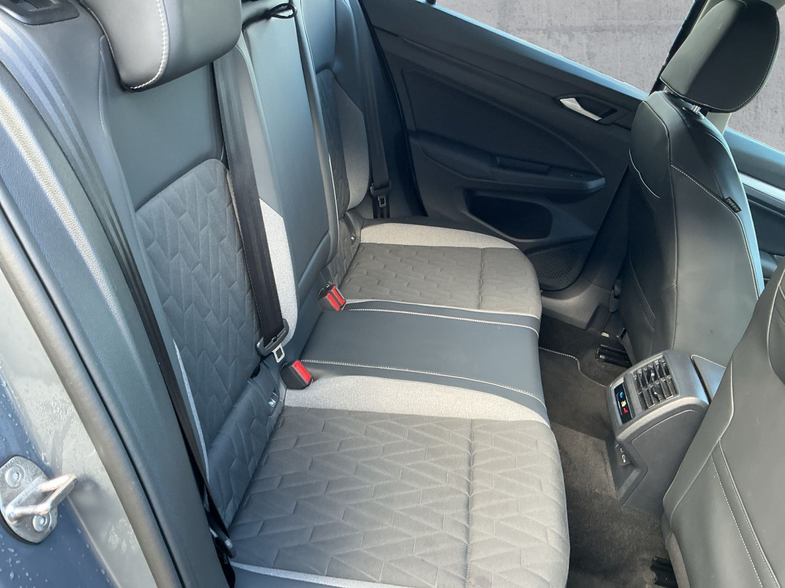 Volkswagen Golf - Bild 16