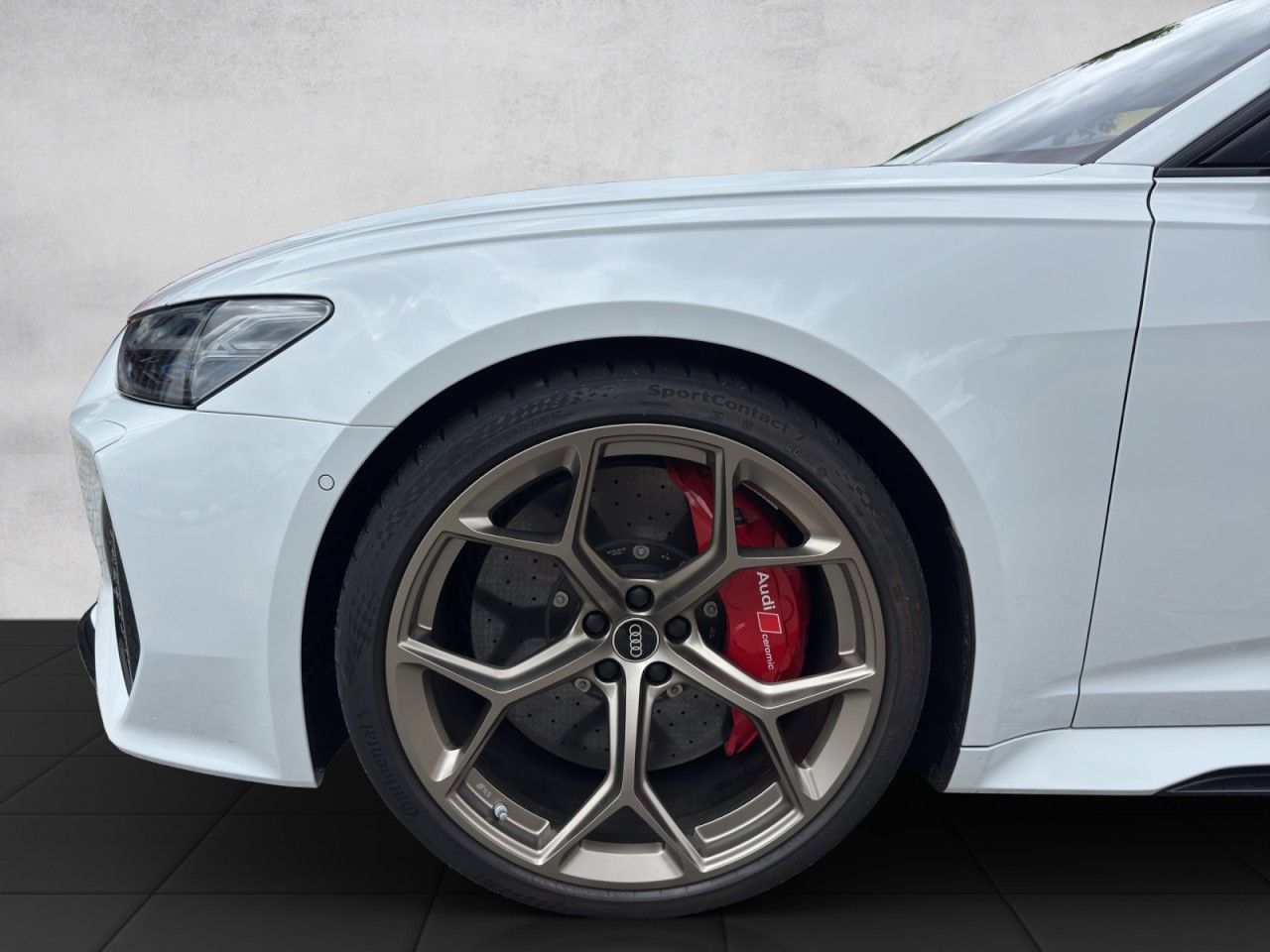 Fahrzeugabbildung Audi RS6 Avant performance - Bang & Olufsen Advanced