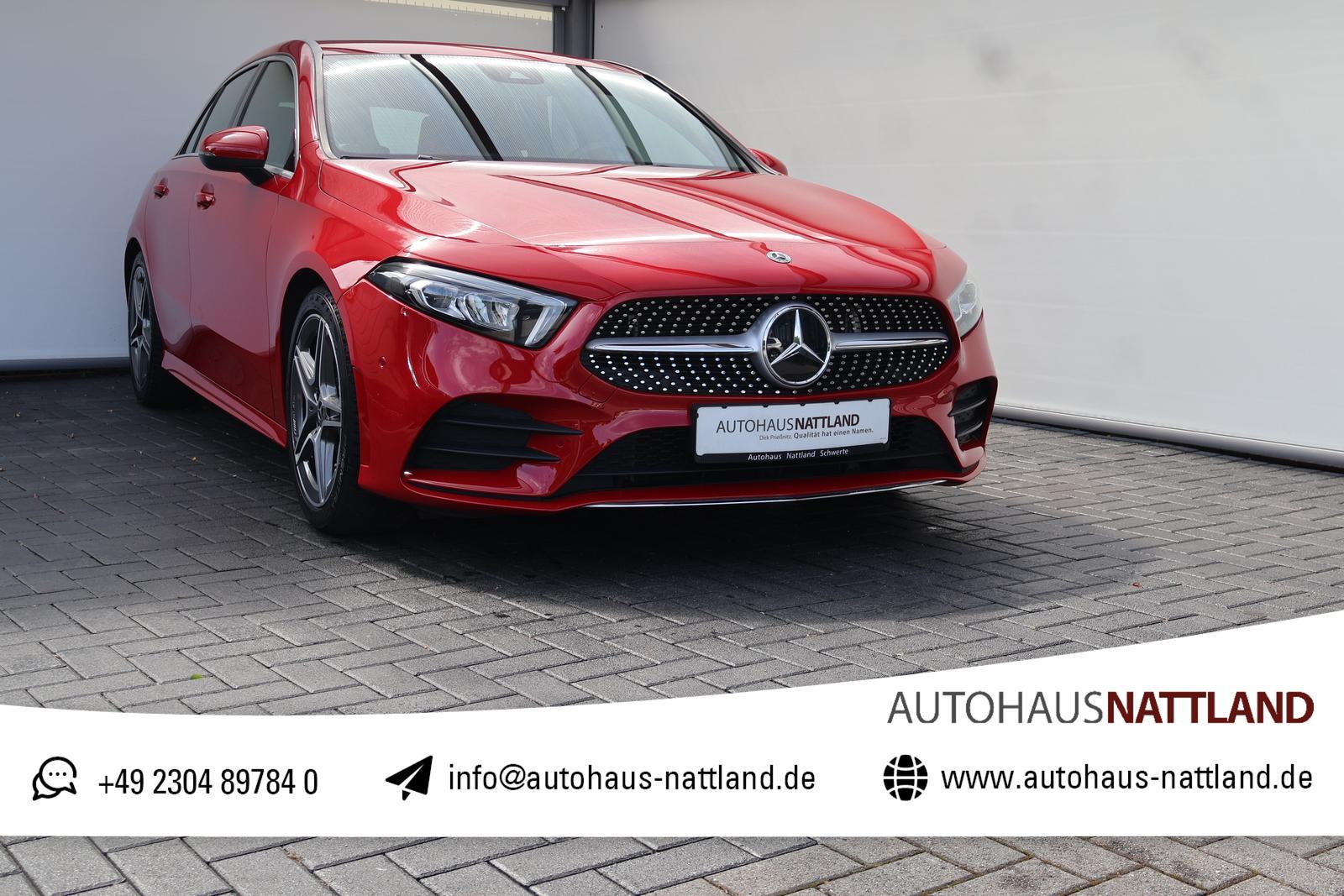 Mercedes-Benz A 180 AMG Line RFK LED Navi Alcantara