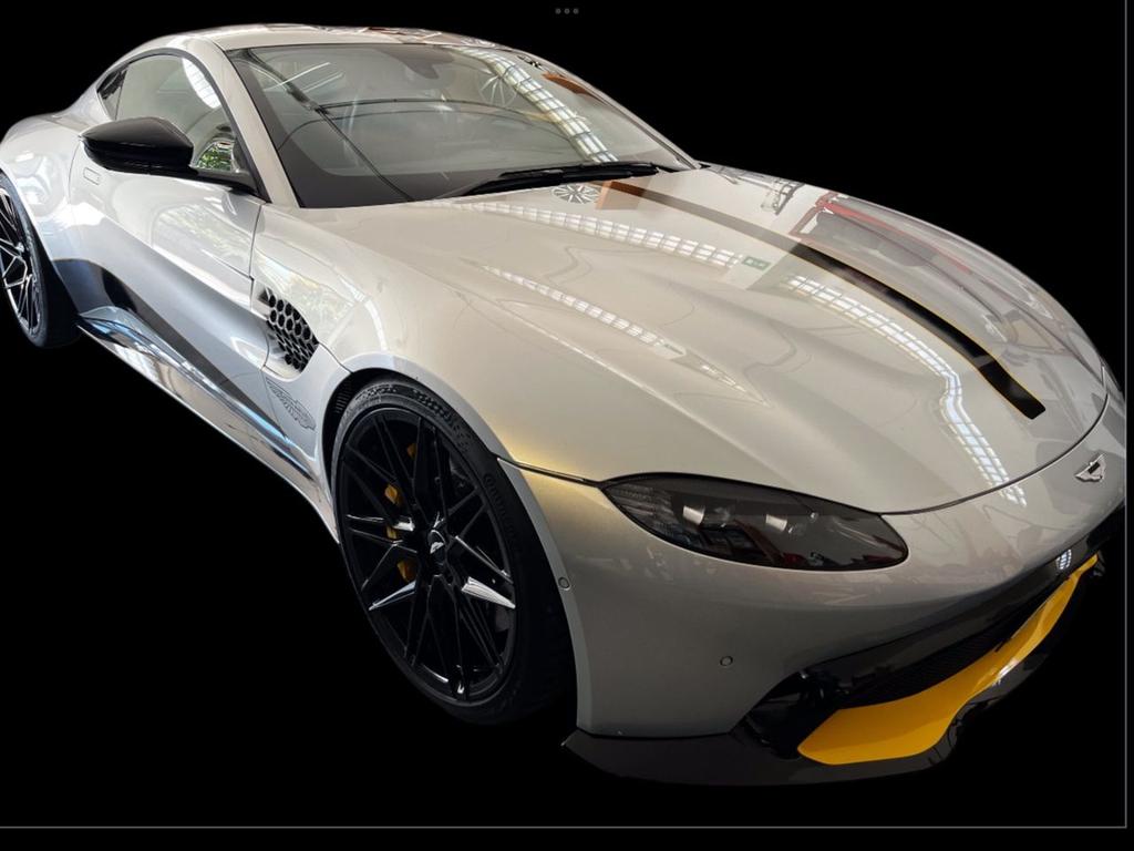 Aston Martin V8 Vantage