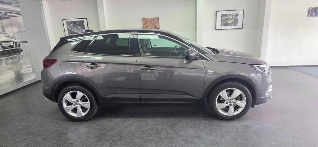 Image of Opel Grandland (X)