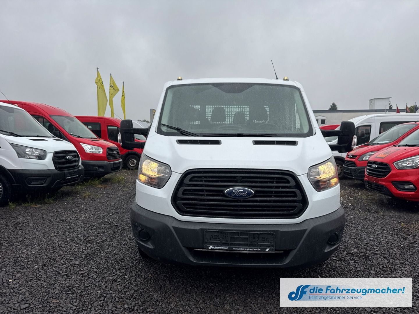 Fahrzeugabbildung Ford Transit Pritsche 310 L2 Doppelkabine 2.0 TDCi DP