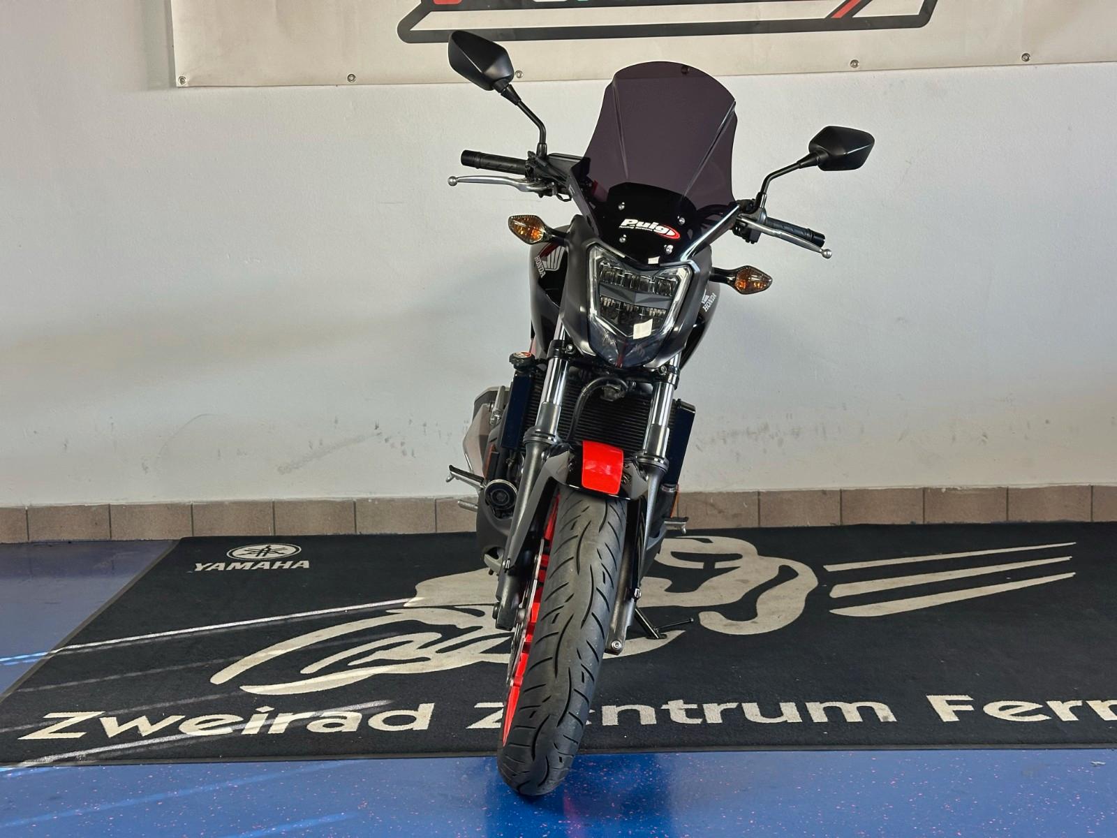 Honda NC750SA *Hauptständer* *Top Zustand*