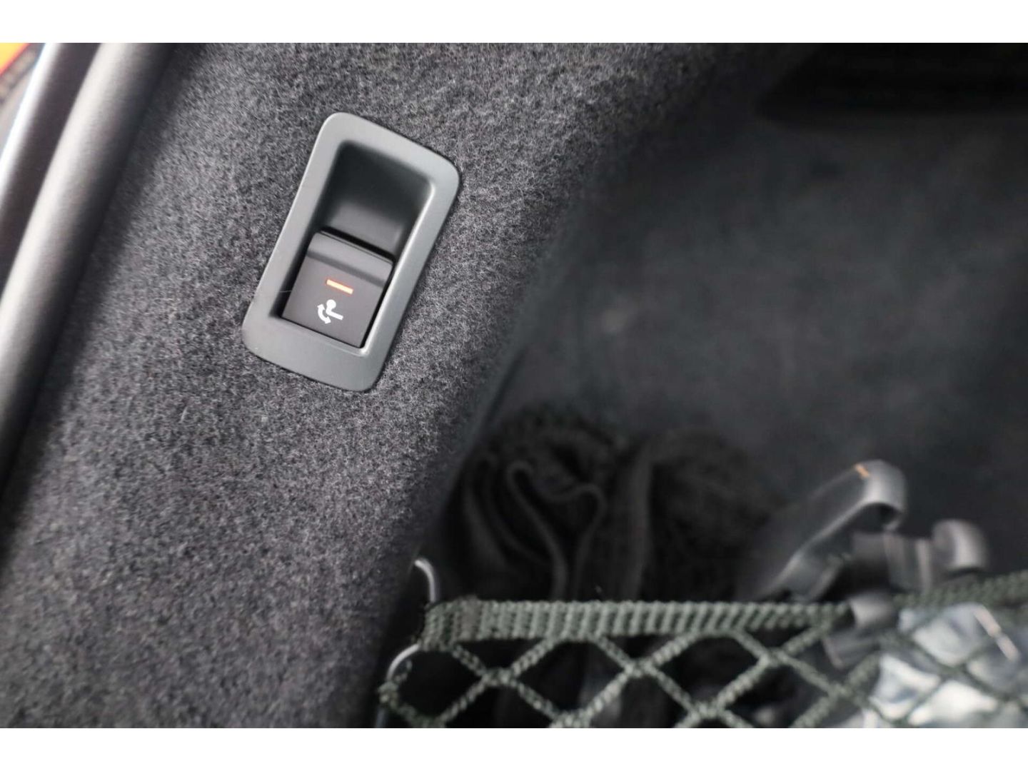 Audi S6 e-tron - Bild 23