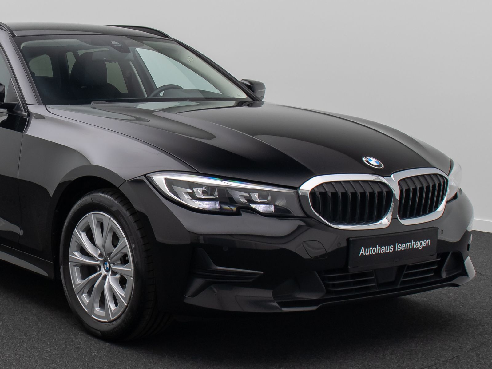 Fahrzeugabbildung BMW 320d Stop&Go PDC Alarm DAB DriveAssist Sportsitz