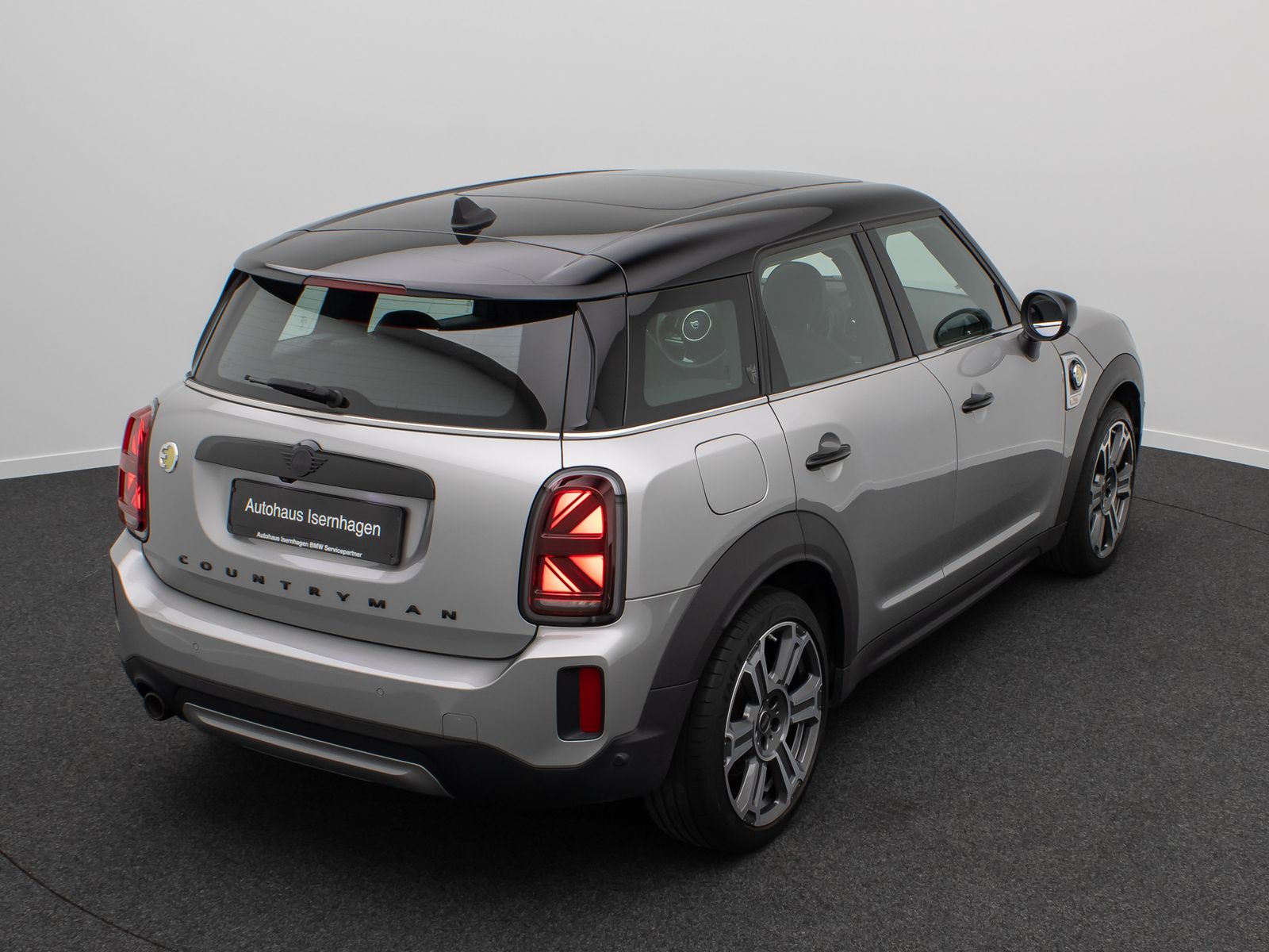 Fahrzeugabbildung MINI Countryman SE (Cooper)  ALL4 HUD Kamera H/K Voll