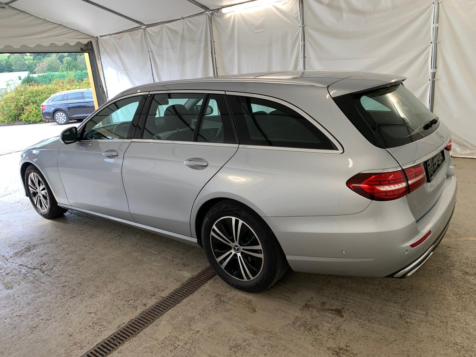 Mercedes-Benz E-Class Avantgarde Widescreen Pano FahrAss+ Kamera, миниатюра 8