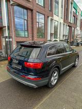 Audi Q7 3.0 TDI quattro tiptronic - - Audi Q7 Gebrauchtwagen in Berlin