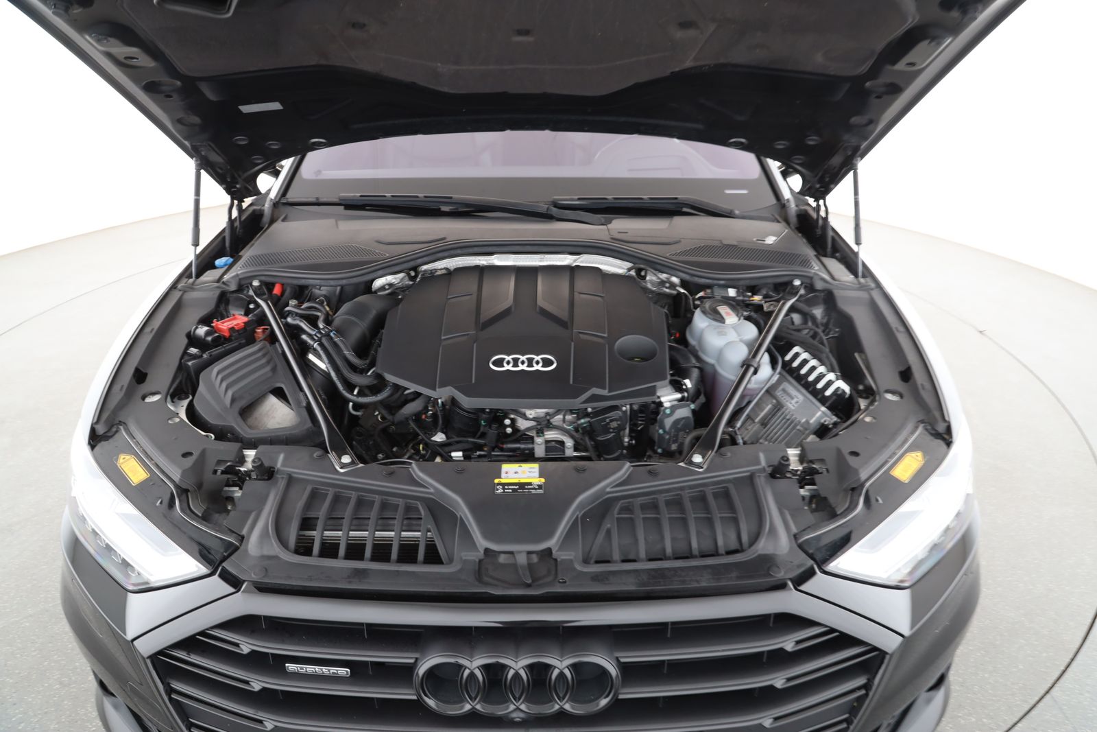 Audi A8 - Bild 9