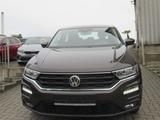 Volkswagen T-Roc Basis 1.5 TSI DSG- Navi-PDC-SHZ-AHK-2.Hand - Volkswagen T-Roc in Gelsenkirchen