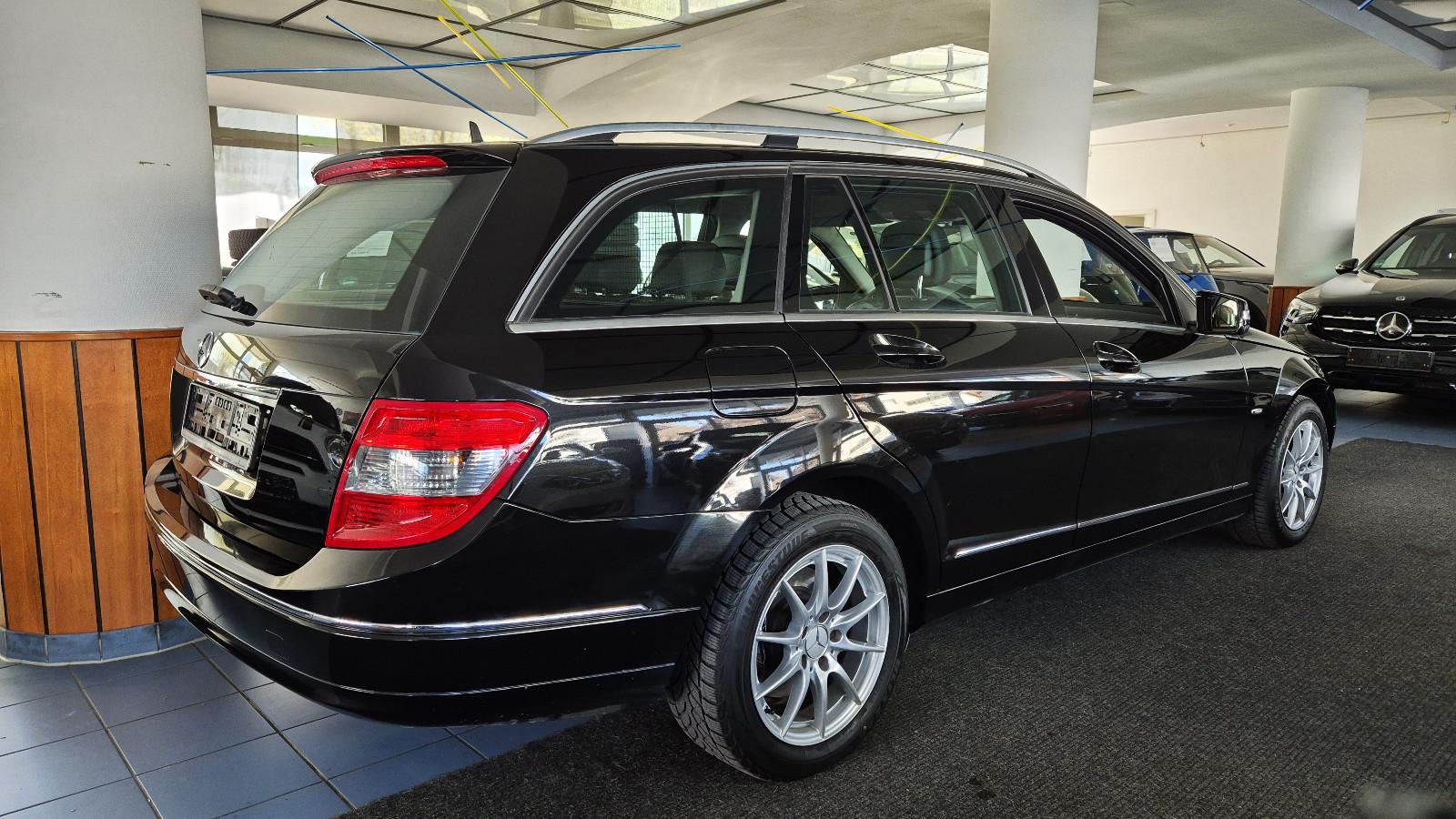 Mercedes-Benz C220 2008 — photo 5