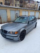 BMW 318i touring - - BMW 318 aus 2004: Kombi