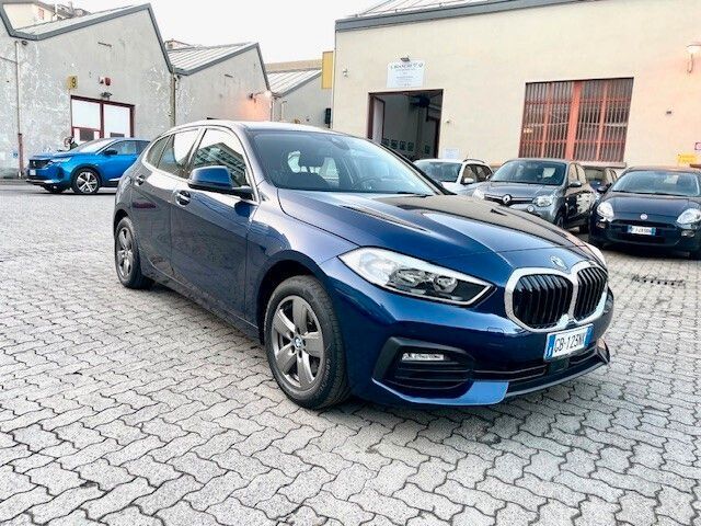 BMW Bmw 116 116d 5p. Business Advantage Navi Adapt. 