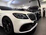 Mercedes-Benz S 63 AMG S 4Matic+ Lang*Keramik*Konsole*Tische* - Mercedes-Benz S-Klasse: AMG