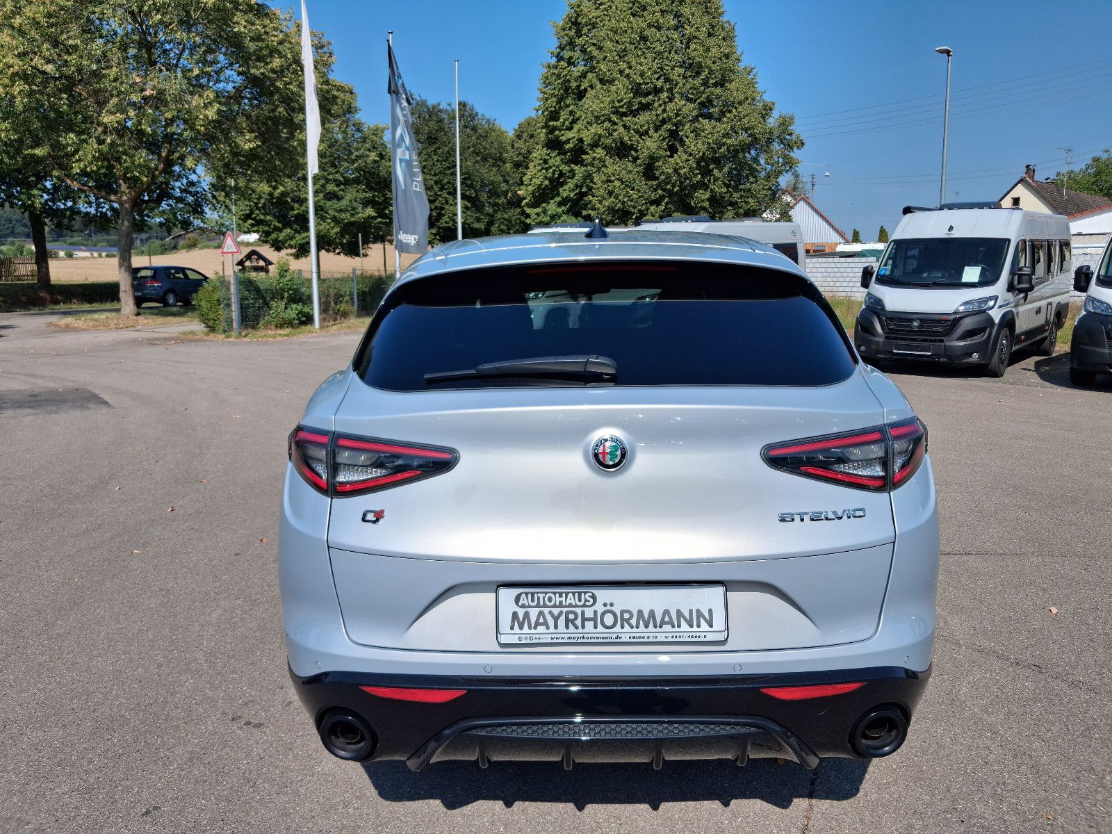 Fahrzeugabbildung Alfa Romeo Stelvio Veloce Q4 Allrad 280PS