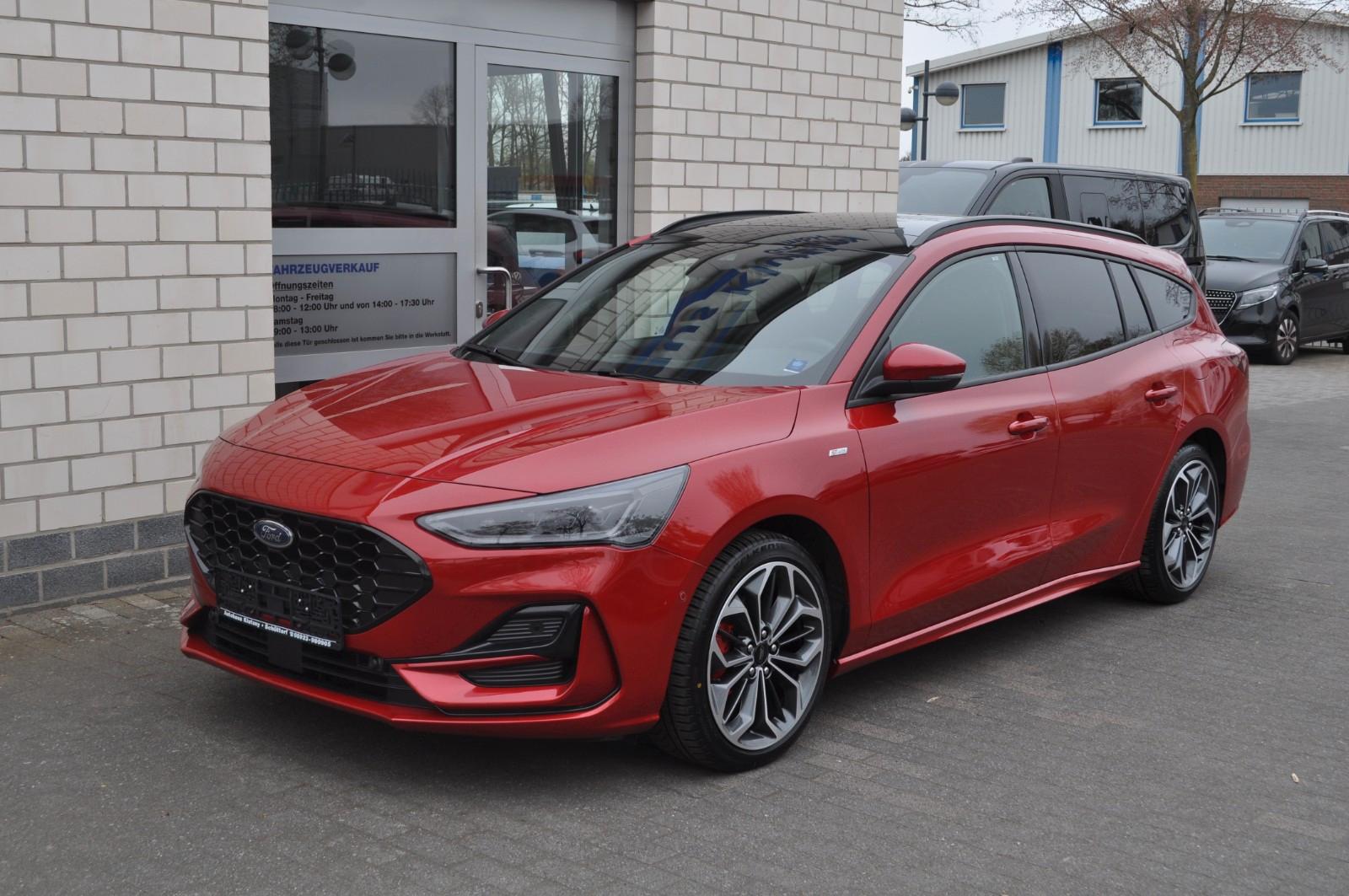 Ford Focus Turnier ST-LINE X/AUT/LED-MATRIX/PANODACH