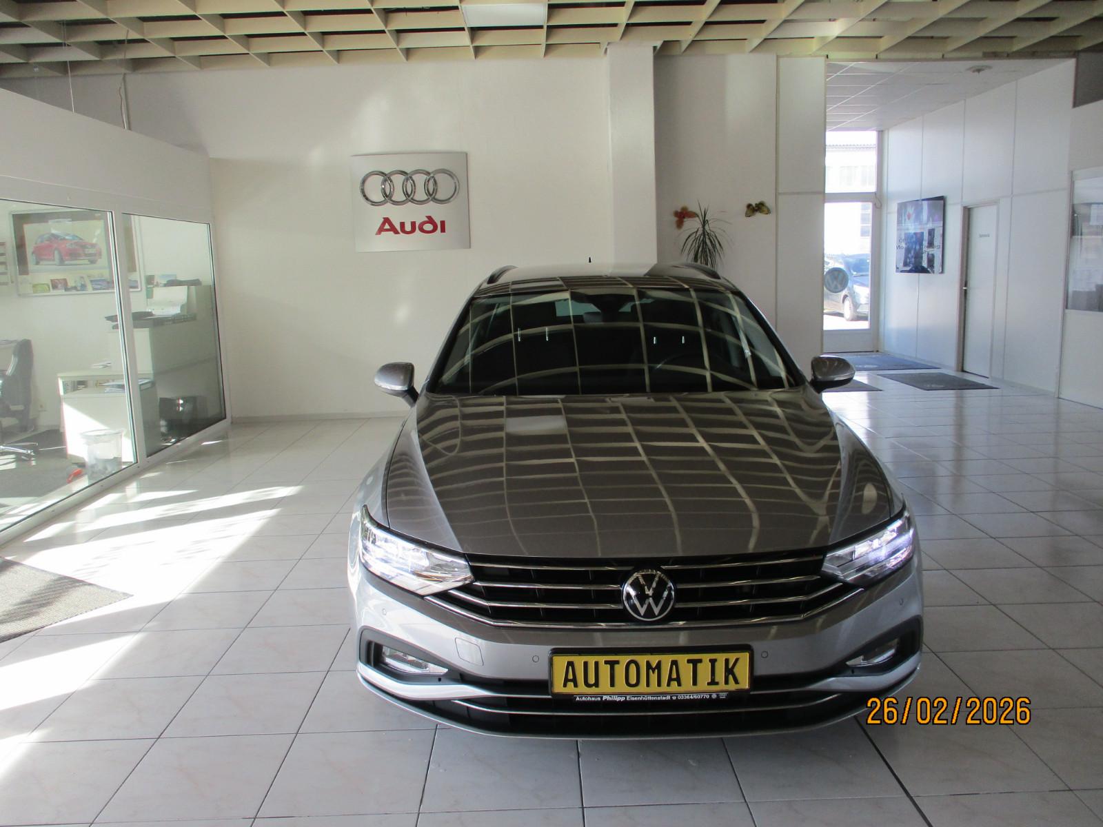 Volkswagen Passat Variant Business 1,5 TSI DSG /AHZV Navi