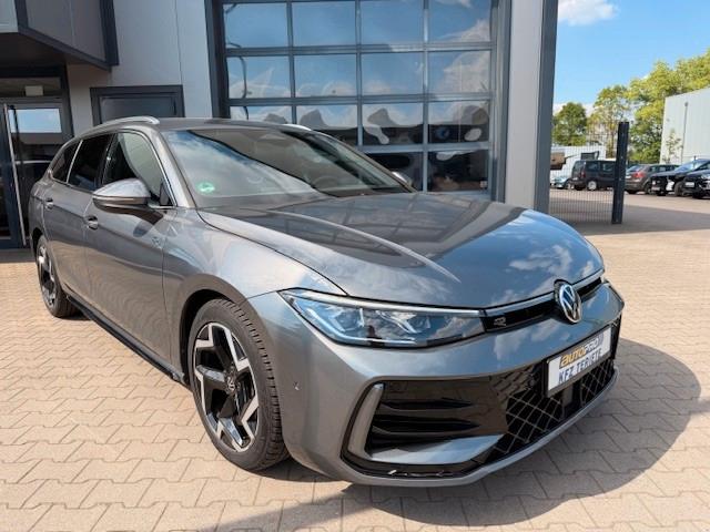 Volkswagen Passat Variant 2.0 TDI R-line ACC LED