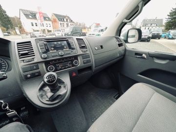 Volkswagen T5 Transporter Bus Caravelle lang*XENON*9SITZE*