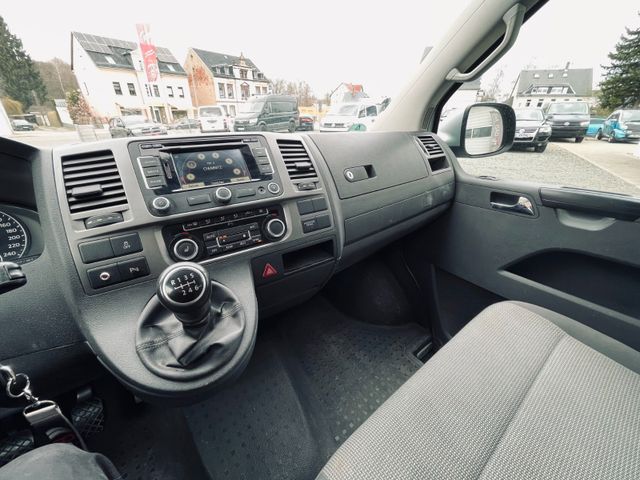 Volkswagen T5 Transporter Bus Caravelle lang*XENON*9SITZE*