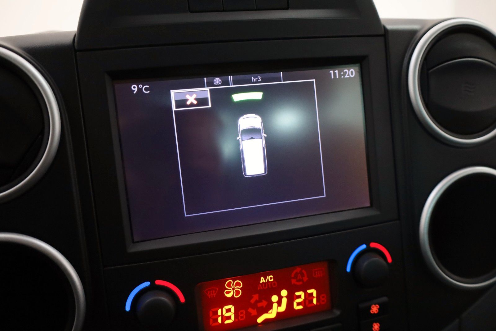 Fahrzeugabbildung Citroën Berlingo Kombi Shine SH,PDC,AppleCarPlay,SR+WR